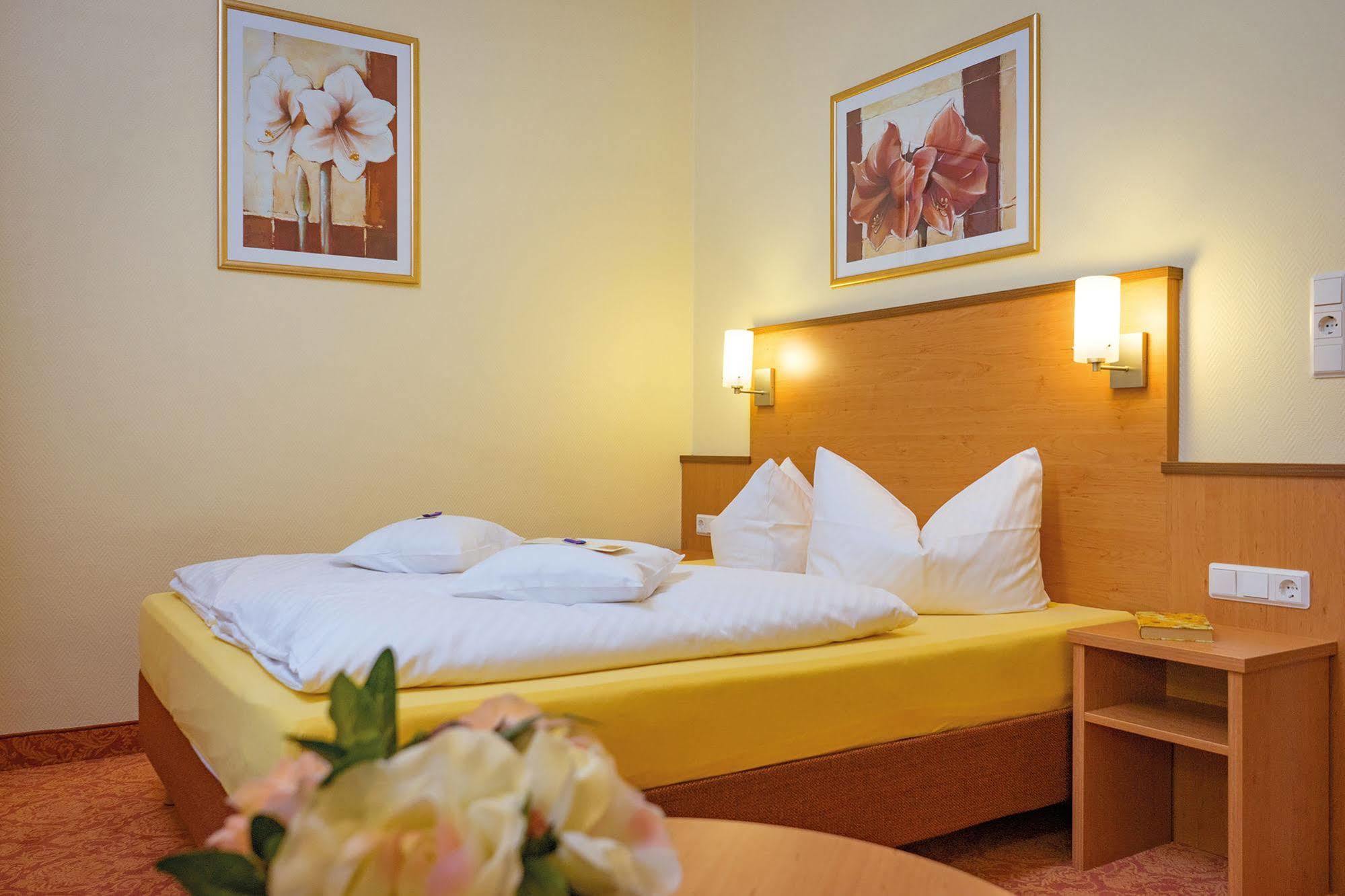 Vitalhotel Am Stadtpark Superior Bad Harzburg Luaran gambar